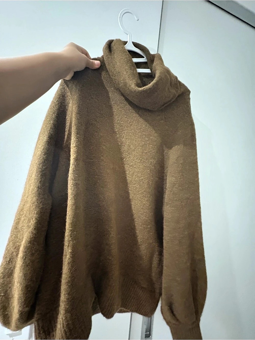 The Group by Babaton Brown Cowl Neck Sweater Size Medium adichie